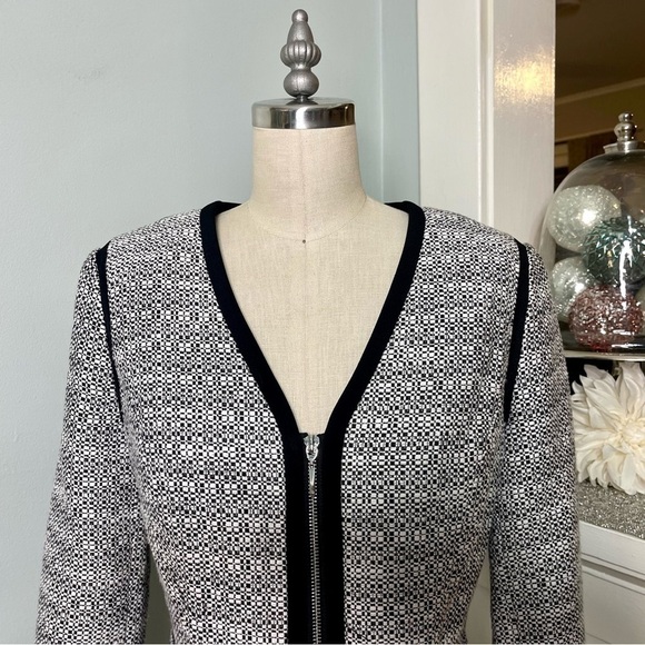 White House Black Market Contrast Tweed Zip Blazer Jacket 2 XS - Picture 5 of 12